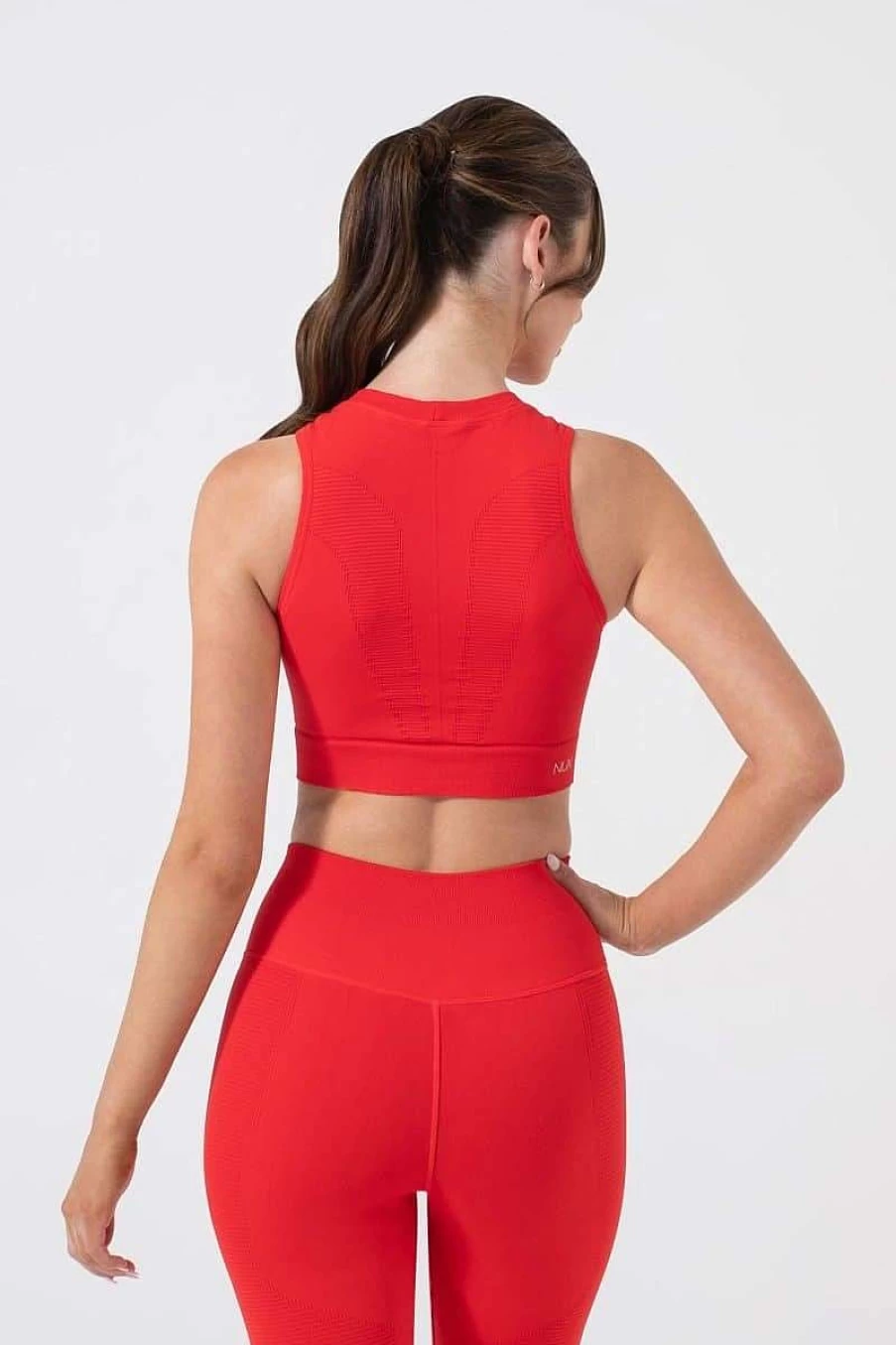 NUX Women's Body Engineered One By One Crop Top
